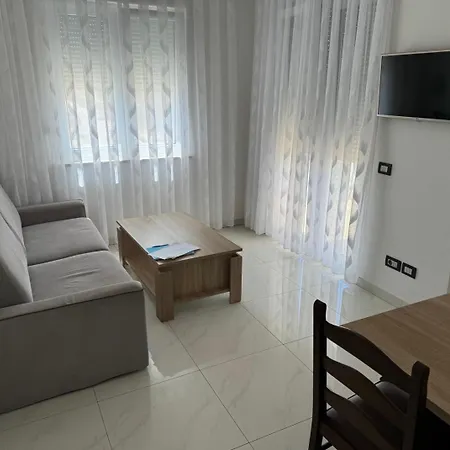Funtana Appartements An Der 1 Reihe Vom Meer Exterior photo