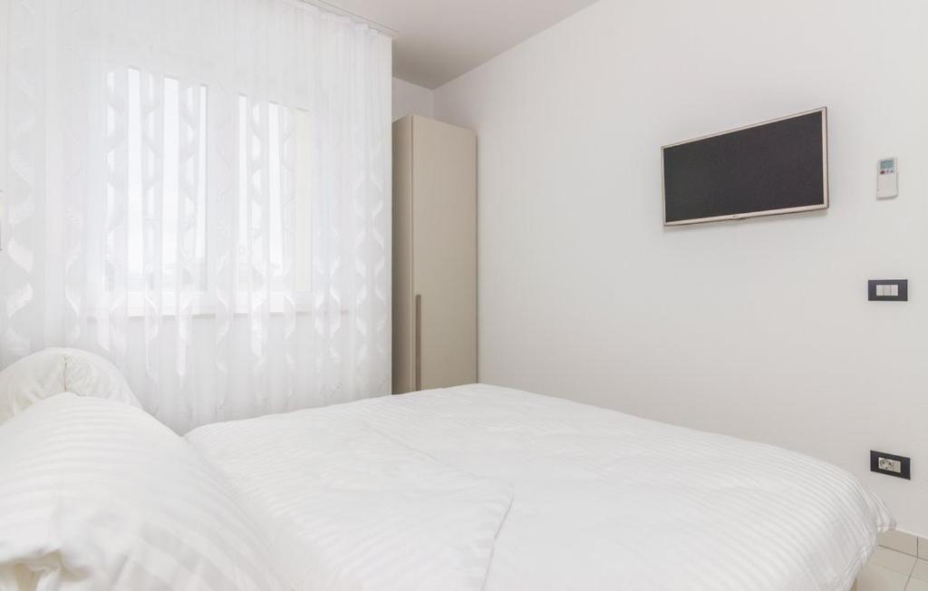 Appartement An Der 1 Reihe Vom Funtana